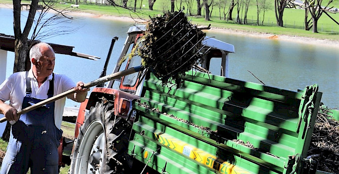 Stockschützen machen die Freizeitanlage frühlingsfit
