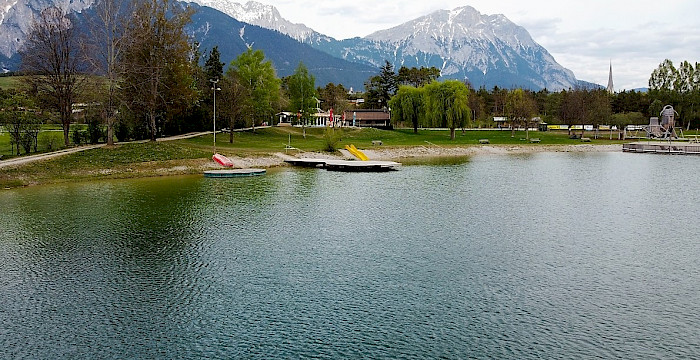 Rundflug über den Badesee in Mieming – Frühjahrsbilder